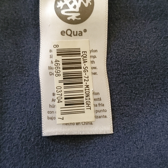 Manduka eQua toga mat towel - Picture 4 of 8